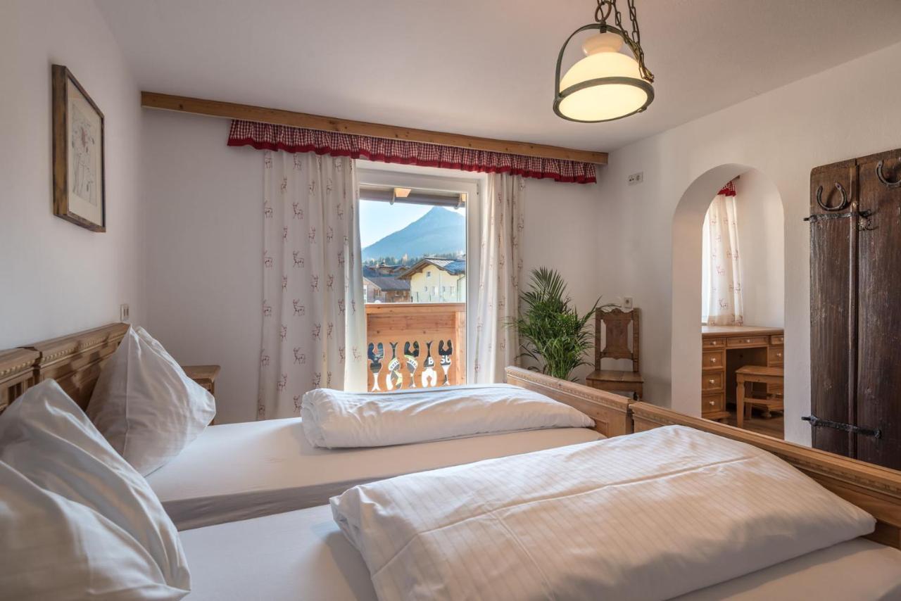 Alpenhostel "Das Besenhaus" Altenmarkt im Pongau Eksteriør bilde