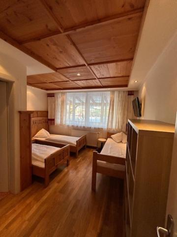 Alpenhostel "Das Besenhaus" Altenmarkt im Pongau Eksteriør bilde